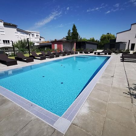 Spa Residenz Neusiedl Appartments 네우시에들암시 외부 사진