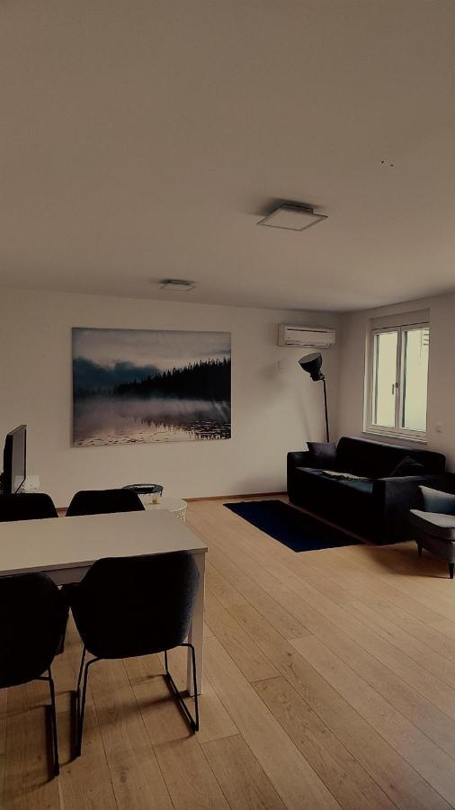 Spa Residenz Neusiedl Appartments 네우시에들암시 외부 사진