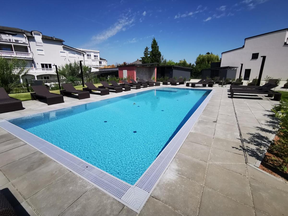 Spa Residenz Neusiedl Appartments 네우시에들암시 외부 사진